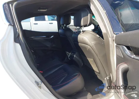 2016 Maserati Ghibli S z USA, uszkodzony, nr VIN ZAM57RSA1G1175627